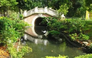 Parc Monceau proche bureaux Ambriva Paris