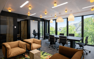 Bureaux Ambriva à Paris espace de réunion